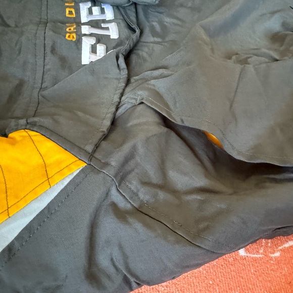 San Diego Fleet Pullover Winter Coat - Picture 10 of 15